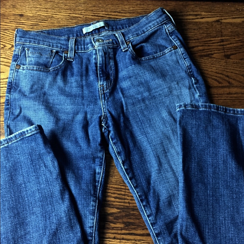 Levi’s 515 Boot Cut Stretch Jeans Sz 6 S/C. B2